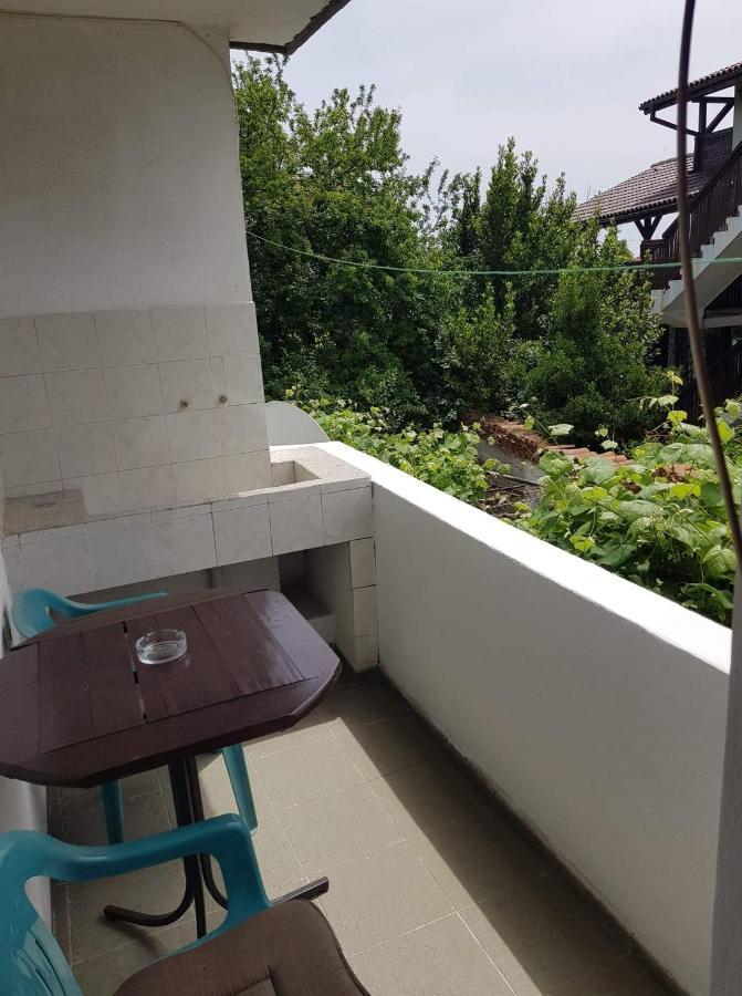 Цвета Hotel Sinemoretz Luaran gambar