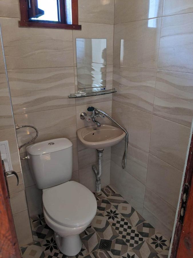 Цвета Hotel Sinemoretz Luaran gambar